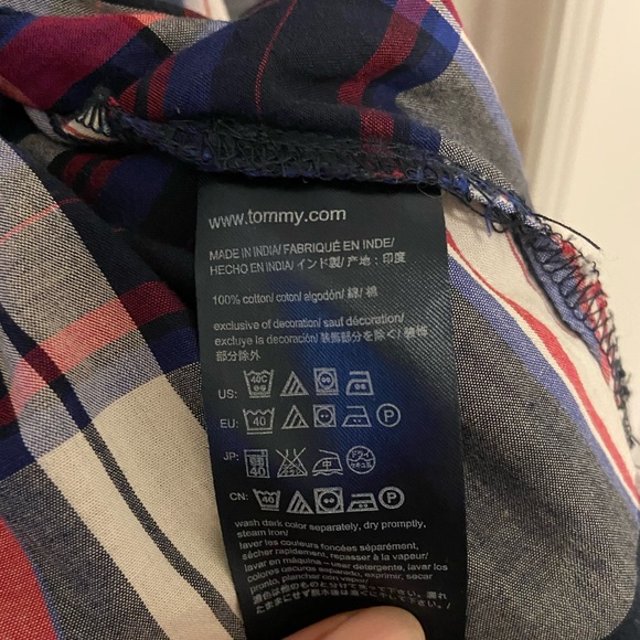 Tommy Hilfiger lightweight plaid button down - Picture 4 of 5